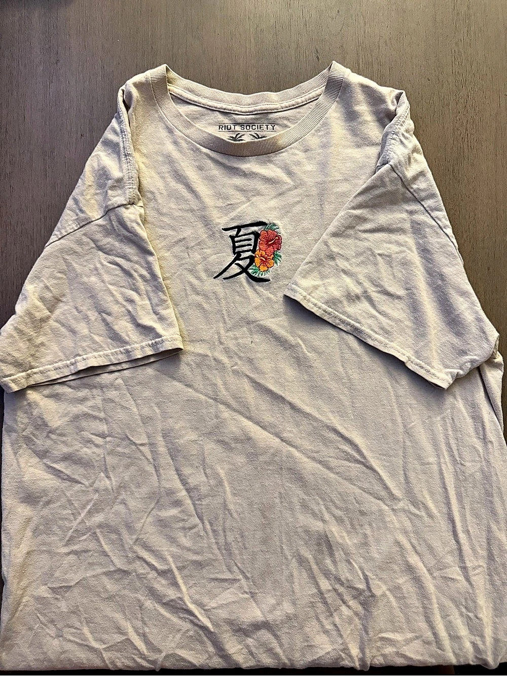 Riot Society Graphic Short Sleeve Tee in Gray